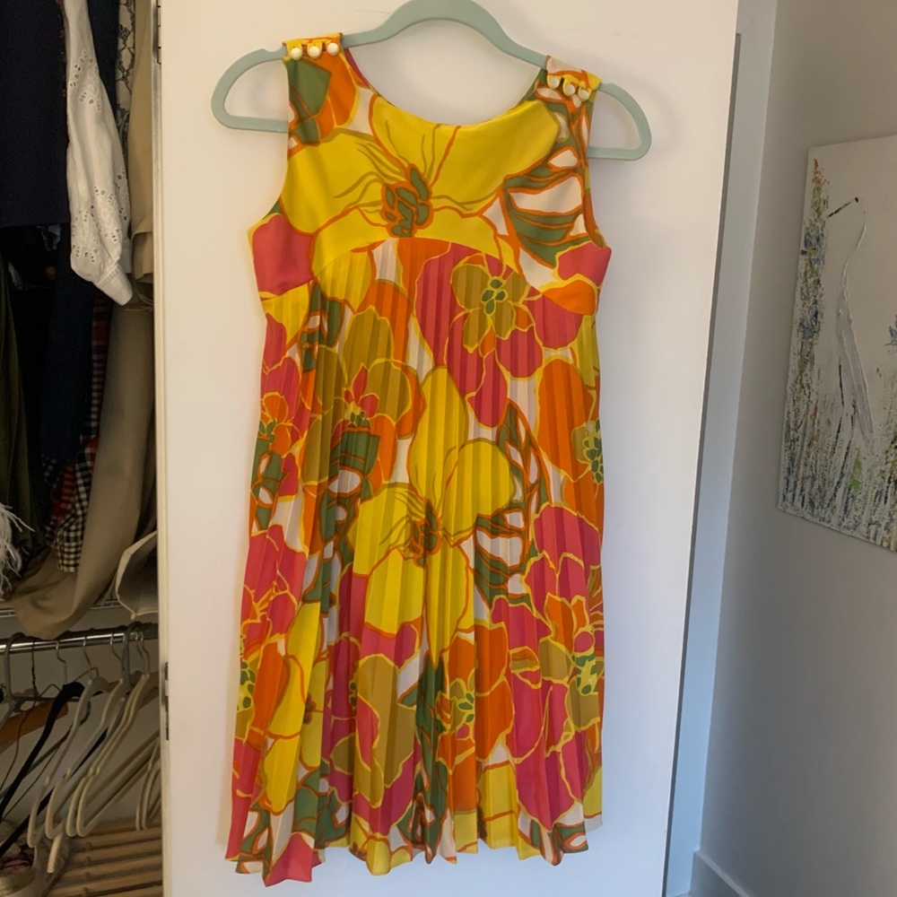 Authentic 1960s Vintage Floral Swing Dress Size Small